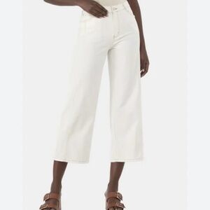 Time and Tru White Wide-Leg Crop Jeans